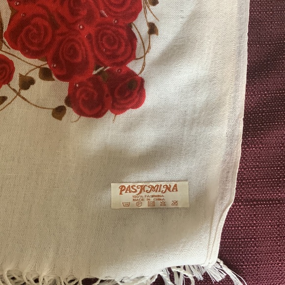 Scarf - Picture 2 of 3